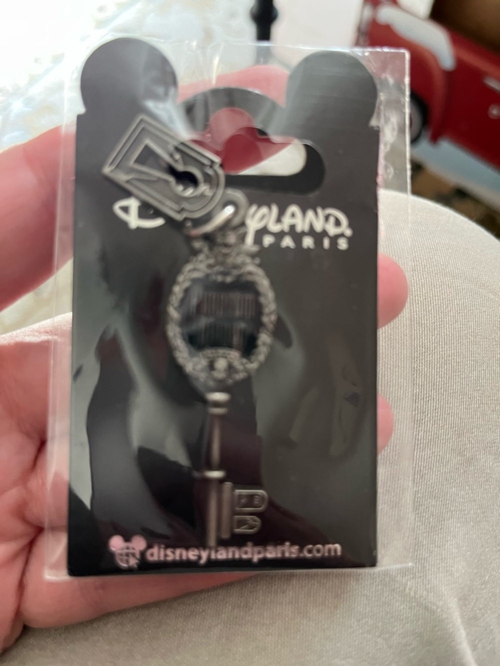 Disney Haunted Mansion Phantom Manor Key Pin - Black and Silver - Picture 5 of 5